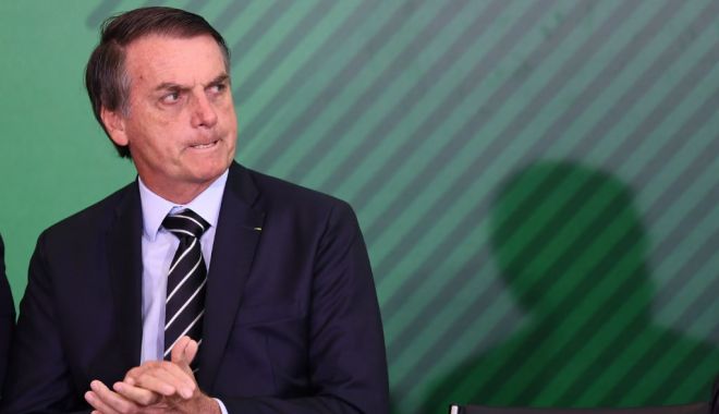 Brazilia / Președintele Bolsonaro ia în calcul trimiterea armatei pentru stingerea incendiilor din pădurea amazoniană - jairbolsonaro-1566652666.jpg