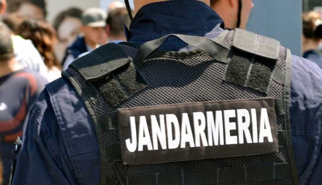 Tânăr prins de jandarmi după ce încercat să tâlhărească o femeie - jandarmeria01v24-1528356126.jpg