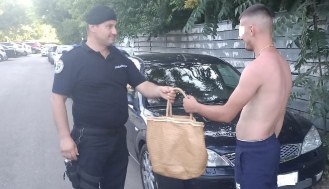 Geanta unor turiști din Galați, furată de pe plajă, recuperată de jandarmi - jandarmi-1626330334.jpg