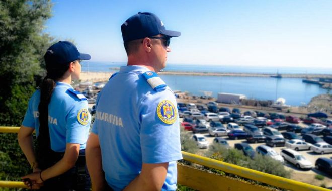 Jandarmii, la datorie, pe străzi şi în parcuri, în weekend - jandarmi2-1599848302.jpg