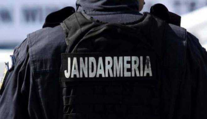 Militarii, prezenți la meciurile din week-end - jandarmiavansatiingrad1417450962-1425639620.jpg