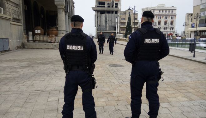 Jandarmii constănțeni asigură ordinea publică la examenul de bacalaureat - jandarmibac-1529842409.jpg