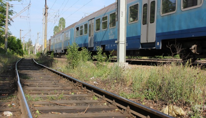 VIAȚA celor care călătoresc cu trenul spre CONSTANȚA este pusă în PERICOL - jandarmicfrfiervechi1371494325-1374671425.jpg