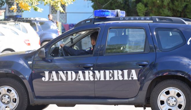 Jandarmii sunt cu ochii pe comercianții ambulanți - jandarmihaine-1583356906.jpg
