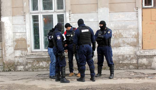 Jandarmii au avut de tras. Constănțenii, certați cu legea! - jandarmiiauavutdetras-1454090054.jpg