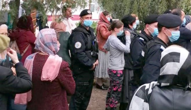 Avalanșă de amenzi de la jandarmi pentru nerespectarea restricțiilor sanitare în pandemie - jandarmiijj2-1604335154.jpg