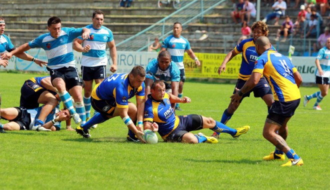 Jandarmii, cu ochii în patru  la meciul de rugby România - Belgia - jandarmimecirugby-1394207842.jpg