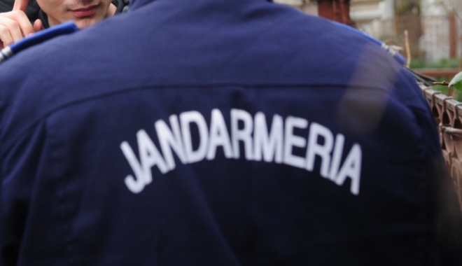 MEDICI AGRESAȚI ÎN SPITAL /  Jandarmii, prezenți în unitățile medicale - jandarmlaspital-1481535847.jpg