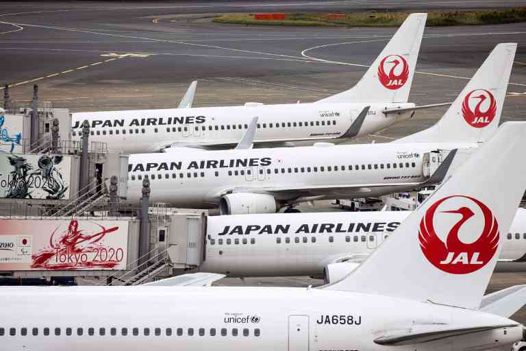 Un atac cibernetic provoacă haos în aeroporturi şi întârzieri semnificative - japan-airlines-1735226930.jpg