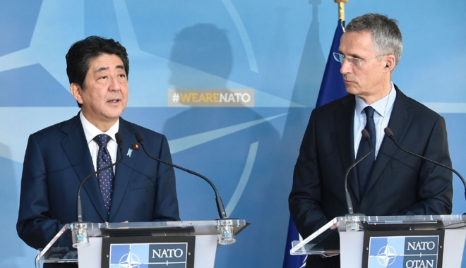 Japonia și NATO doresc creșterea  presiunii asupra Coreei de Nord - japonia-1509461406.jpg