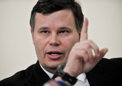 Franks: 15 companii de stat vor avea manageri privați - jeffreyfranks-1312192398.jpg