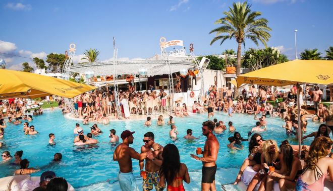 Joburi de vis în Ibiza. Se caută agenți sub acoperire - joburidevisbun-1628189840.jpg