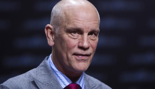 John Malkovich vine în România în 2013. Actorul va fi prezent la Festivalul Enescu - johnmalkovich-1354041511.jpg