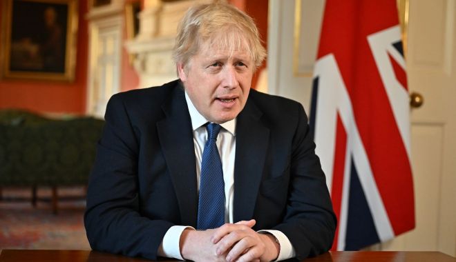 Boris Johnson vizitează trupele britanice staționate la granița NATO cu Rusia - johnsontrupe-1646143350.jpg
