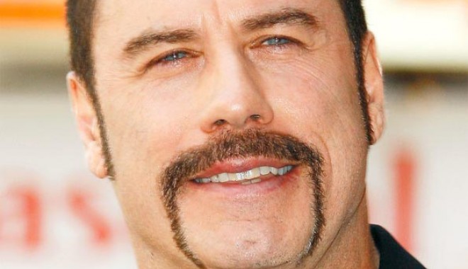Travolta și-a făcut implant de păr - johntravolta-1348761960.jpg