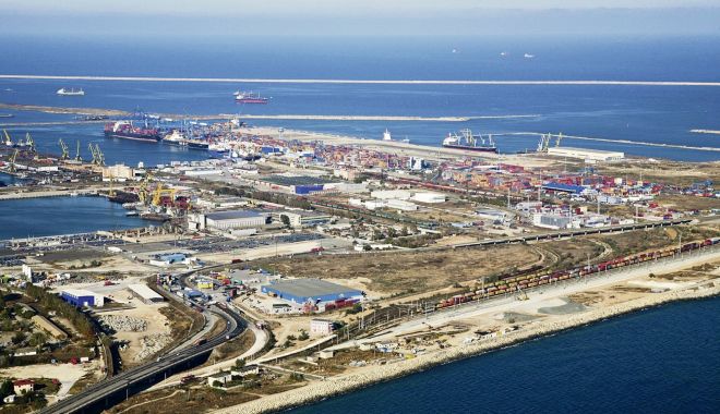 Punct crucial pe Coridorul Mijlociu! Portul Constanţa, tot mai atractiv pentru traficul de mărfuri din Asia - jos-1706726356.jpg