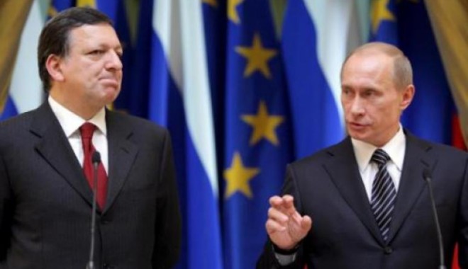 Jose Manuel Barroso i-a cerut lui Putin să-și schimbe politica față de Ucraina - josemanuelbarrosovladimirputin-1402724177.jpg