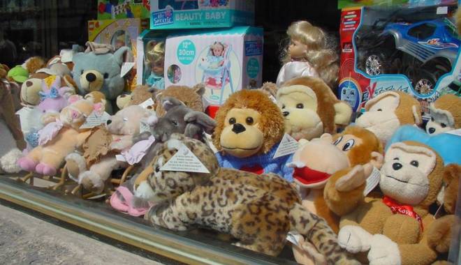 Jucării contrafăcute, confiscate de polițiștii de frontieră - jucariicontrafacute-1424369091.jpg