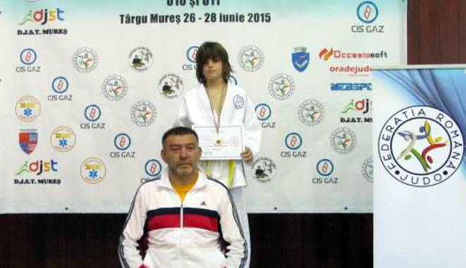Judokanii constănțeni, de două ori pe podium, la Târgu Mureș - judoka-1435773087.jpg