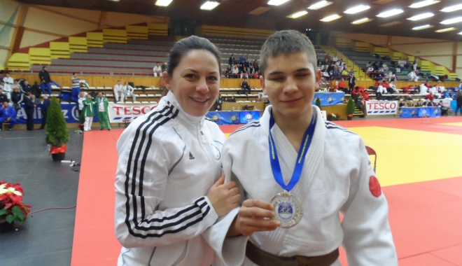 Medalia pentru România la Jocurile Paralimpice - judoka-1473416341.jpg