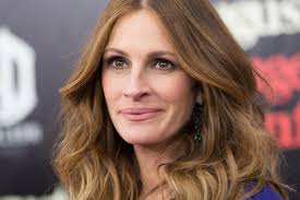 Ce rol joacă Julia Roberts în filmul 