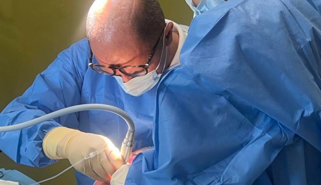 Implantul subperiostal realizat de specialiștii M&M Dental Team vă redă zâmbetul - jumatate-pagina-4-1711029580.jpg