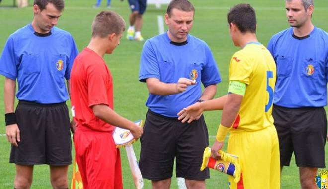 Fotbal: Naționala U16, în cantonament la Târgu Mureș - juniorisursafrf-1451922525.jpg