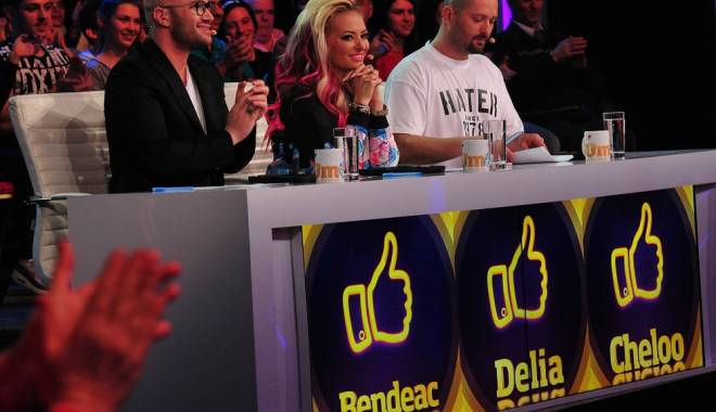 Cheloo, dat afară de la Antena 1 - juriuliumorantena1-1459348652.jpg