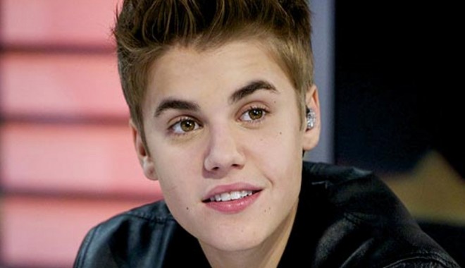 Justin Bieber, implicat într-un accident la Hollywood - justinbieber-1371575696.jpg