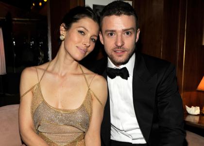 Justin Timberlake și Jessica Biel  s-au logodit - justintimberlakebielengaged-1325802467.jpg