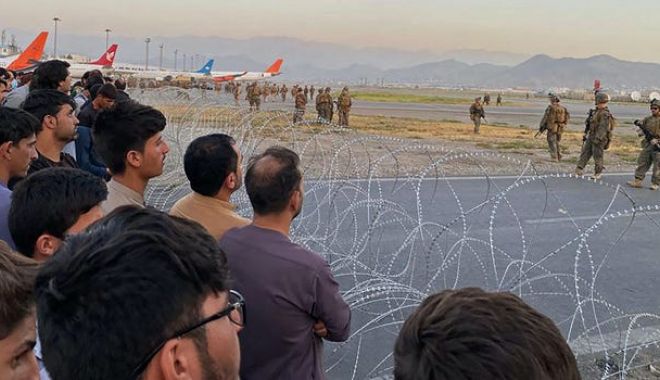 Ultimii români din Kabul au ajuns pe aeroport și vor fi evacuați - kabul-1629443483.jpg