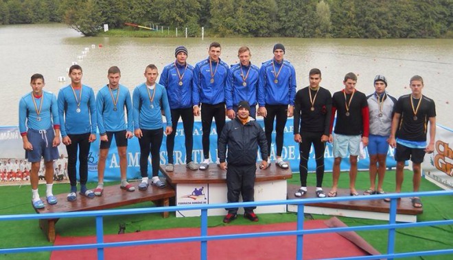 Kaiaciștii încheie sezonul pe podium - kaiac-1381077031.jpg