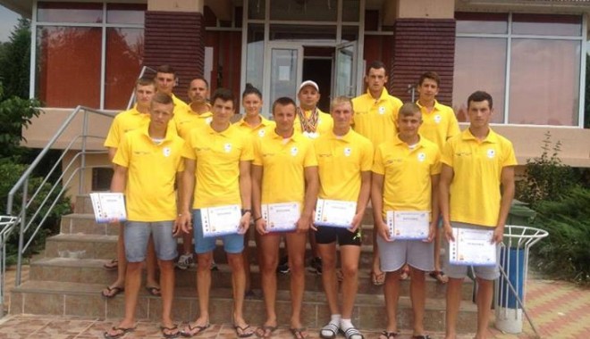 Salbă de medalii pentru sportivii constănțeni la Naționalele de kaiac-canoe - kaiacaugust2013-1376331474.jpg