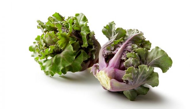 O nouă legumă pe piaţa românească. Are gust de nucă şi se cultivă în Buzău