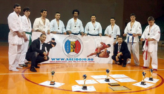 Karatiștii constănțeni, premiați la Cupa României - karate-1405266465.jpg