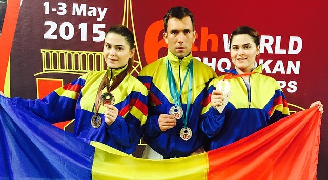 Karatiștii de la CS Farul, pe podium la Mondialele Shotokan - karatecsfarul-1430978328.jpg
