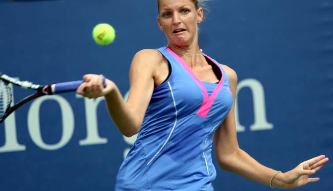 Karolina Pliskova, învinsă în primul tur la Dubai - karolinapliskovausopen-1455608276.jpg