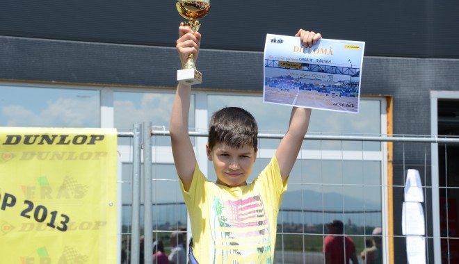 Karting / Răzvan Onoaie, locul trei la etapa a doua a Naționalelor - karting6-1371564344.jpg