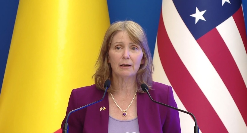 Ambasadoarea SUA la Bucureşti, Kathleen Kavalec, se retrage la pensie - kavalecwaiver-1747723825.jpg