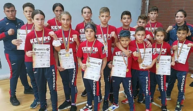 Sportivii de la CS Năvodari au câștigat 17 medalii la Cupa României de kempo K1 - kempocsnsept2021-1632816381.jpg