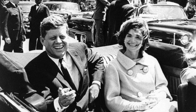 Concluziile unei anchete din 1979 privind asasinarea lui Kennedy, puse sub semnul întrebării - kenedy-1381842029.jpg