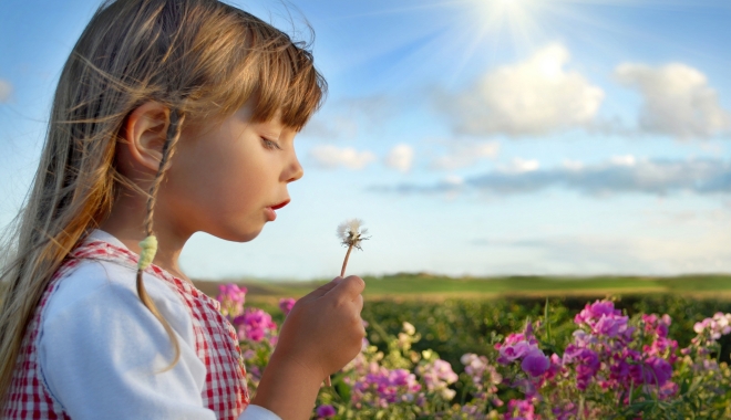 Cum va fi vremea astăzi, la Constanța. Ce spun meteorologii - kidflower-1495526752.jpg