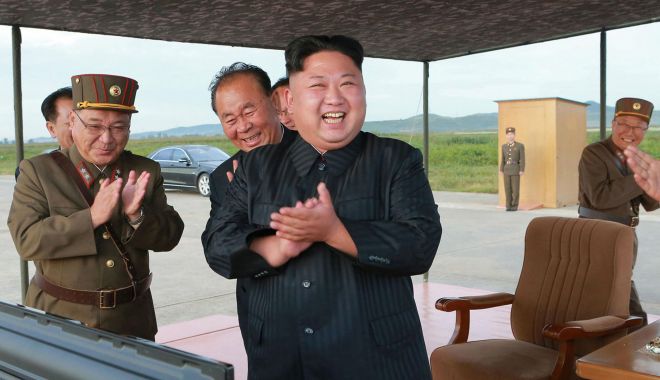 Kim Jong Un a ordonat un exercițiu de lovitură cu rază lungă de acțiune - kim-1557510773.jpg