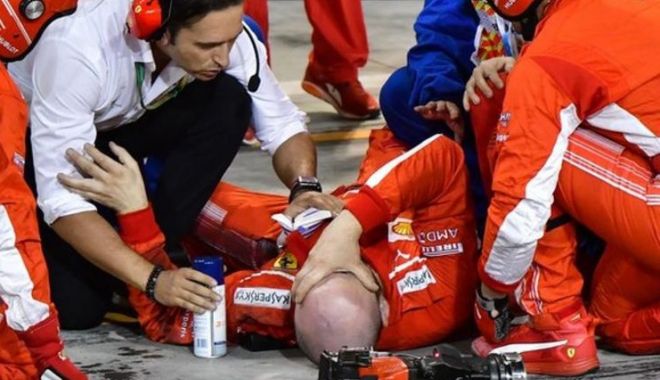 Incident grav în Formula 1! Mecanic lovit cu mașina de pilotul Kimi Raikkonen - kimi-1523265594.jpg