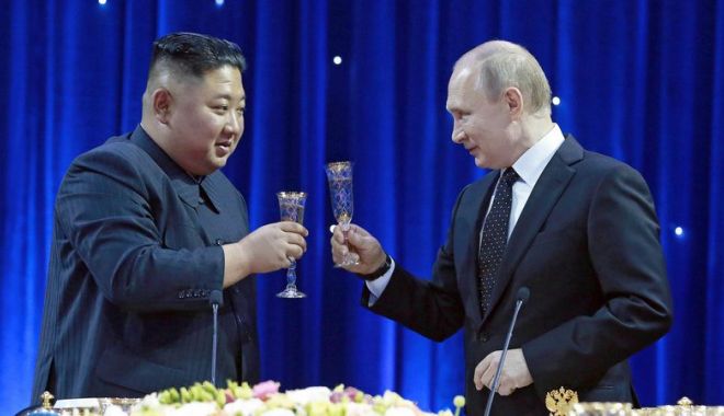 Coreea de Nord sare în sprijinul lui Vladimir Putin - kimjongunandputin800x450-1687699111.jpg