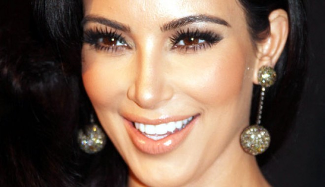Kim Kardashian își surprinde fanii cu o decizie neașteptată - kimkardashian-1334840442.jpg