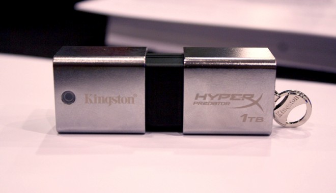 Kingston a lansat stick-ul de 1 Terabyte - kingston-1358096364.jpg