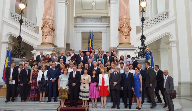 Magistrații, încurajați cu prilejul Zilei Justiției - klaus-1467554429.jpg