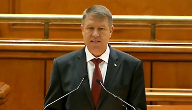 Sute de militari americani, dislocați la Mihail Kogălniceanu - klausiohannis-1422985623.jpg