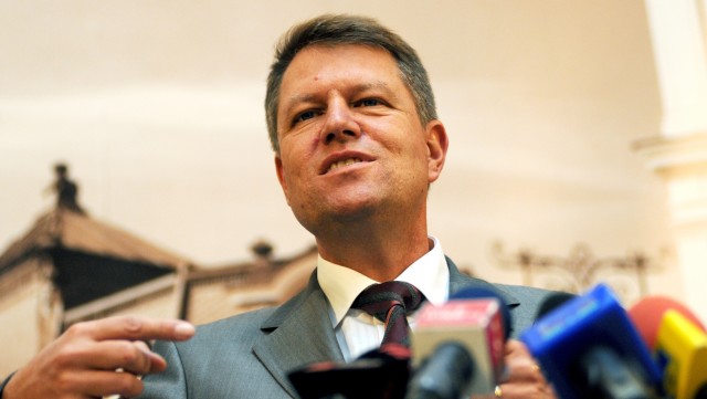 Klaus Iohannis și-a anunțat demisia din fruntea PNL - klausiohannissibiu11655700640x36-1401090484.jpg
